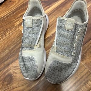 Adidas Men shoes - Gray and Beige